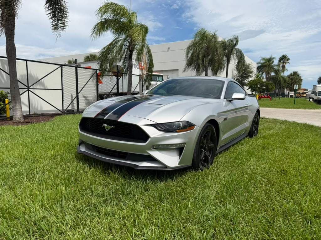 2019 Ford MUSTANG I4 Coupe